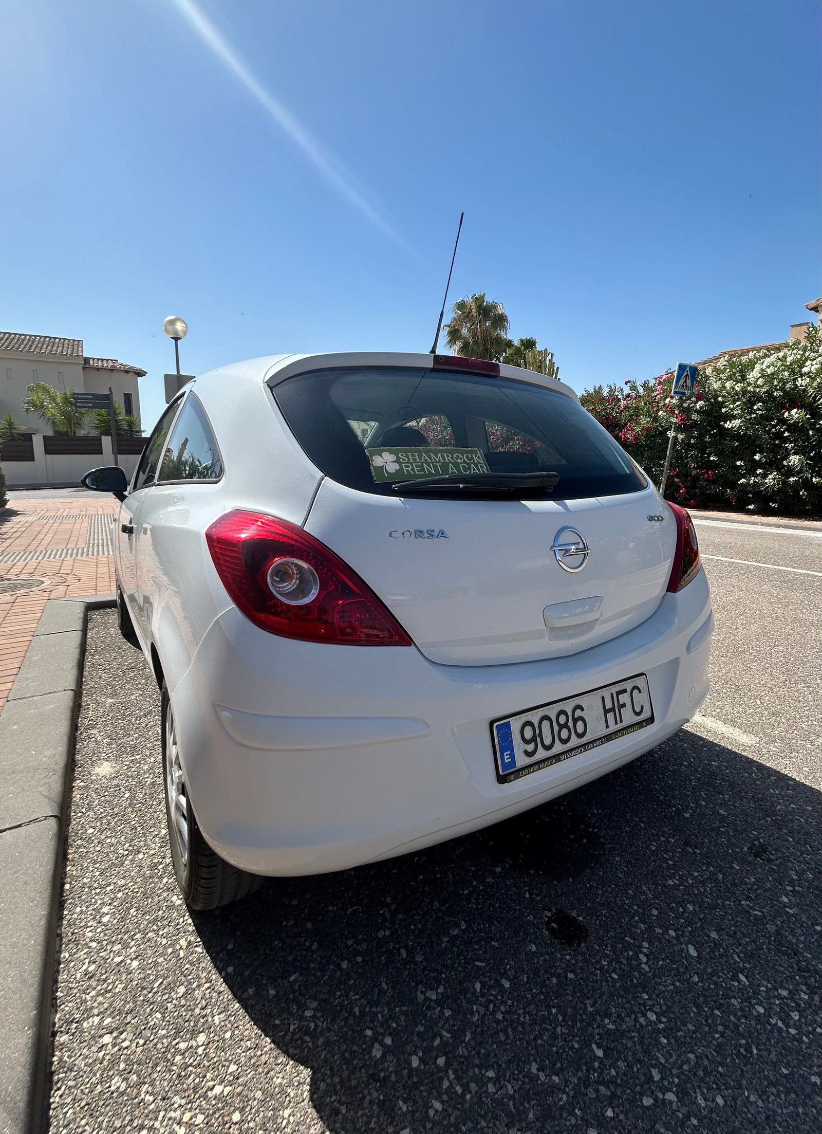 Opel Corsa. 5 Seat. 3 D. Man. (HFC)