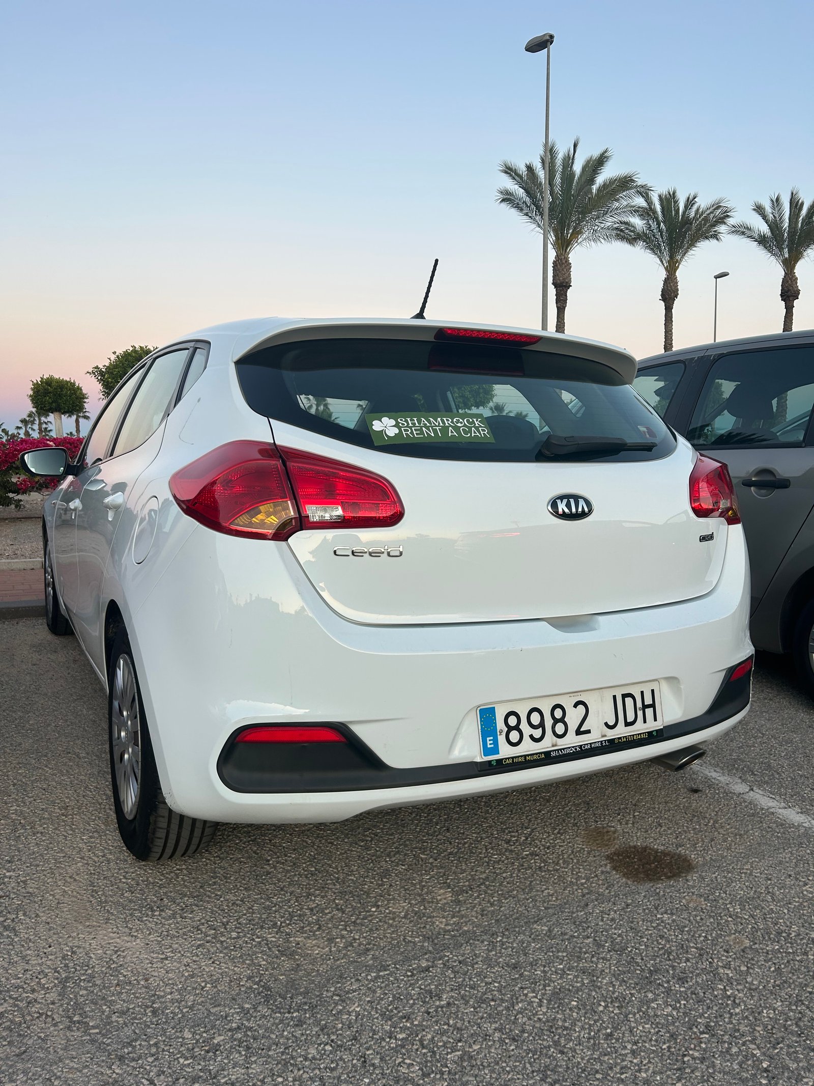 Kia Ceed. 5 Seat. 5 D. Man. (JDH)